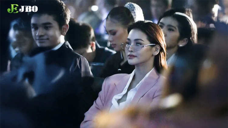 CEO Trần thị mỹ hạnh tham gia họp thường niên Chính Sách Cờ Bạc Trực Tuyến